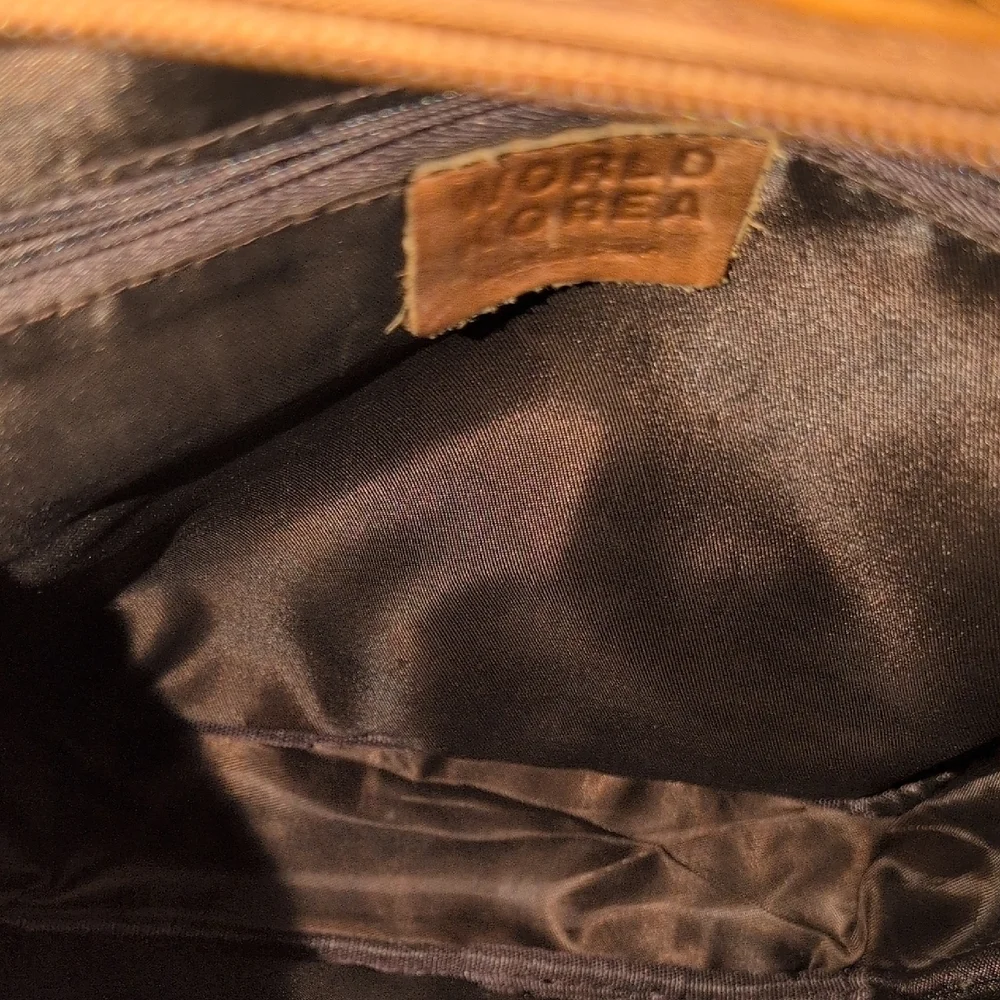 World Korea Brown Leather Messenger Bag for Men